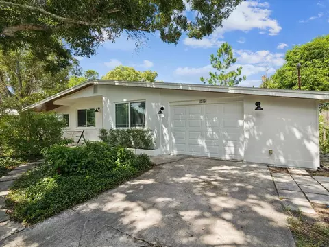 12156 114th St, Largo, FL 33778
