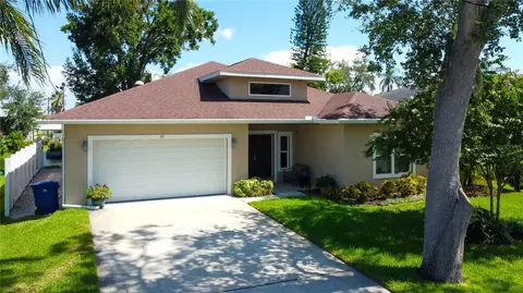 85 S Canal Dr, Palm Harbor, FL 34684