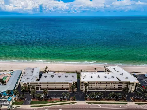 3500 Gulf Blvd #204, Belleair Beach, FL 33786