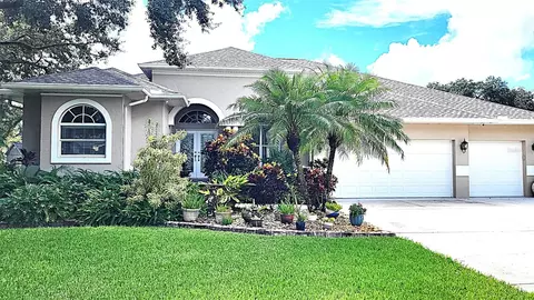 17270 Raintree Rd, Lutz, FL 33558