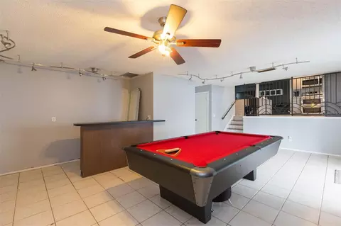 Living - 1610 Burning Tree Ln, Brandon, FL 33510 photo 5 of 5