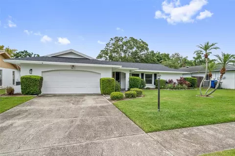 1877 Del Robles Dr, Clearwater, FL 33764