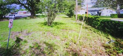4944 6th St, Zephyrhills, FL 33542