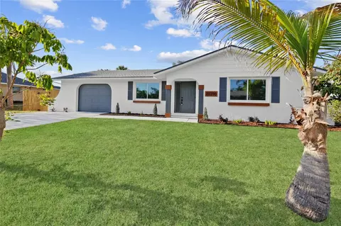 20390 Lorenzo Ave, Port Charlotte, FL 33952