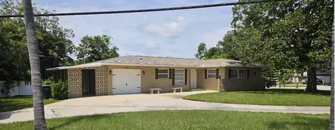 786 Colony Ln, Largo, FL 33770