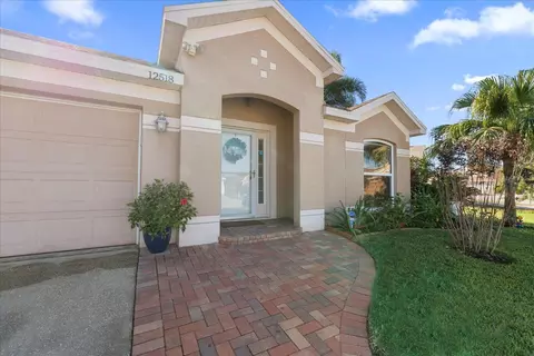 12518 Midpointe Dr, Riverview, FL 33578