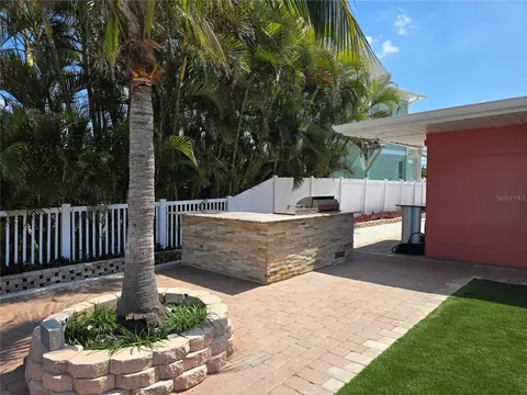 Exterior - 14223 E Parsley Dr, Madeira Beach, FL 33708 photo 10 of 10