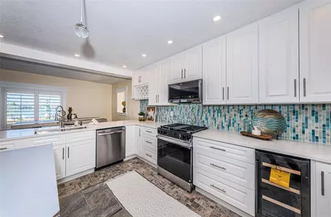 Kitchen - 14223 E Parsley Dr, Madeira Beach, FL 33708 photo 7 of 10
