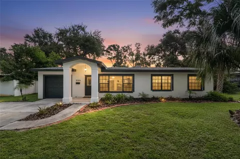 2001 Country Club Rd N, Saint Petersburg, FL 33710