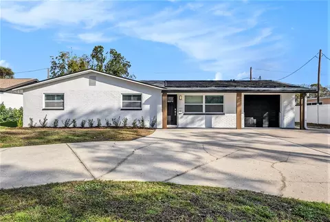 239 Freeport Ave NE, Saint Petersburg, FL 33702