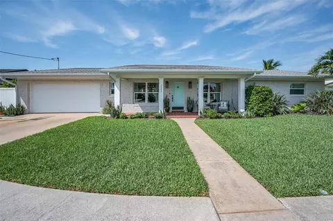223 Howard Dr, Belleair Beach, FL 33786