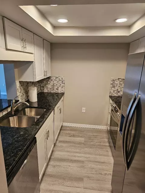 Kitchen - 2587 Countryside Blvd #6207, Clearwater, FL 33761 photo 1 of 3