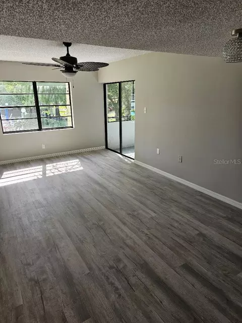 Living - 2587 Countryside Blvd #6207, Clearwater, FL 33761 photo 1 of 3