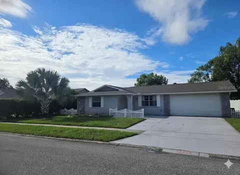12427 Willow Tree Ave, Hudson, FL 34669