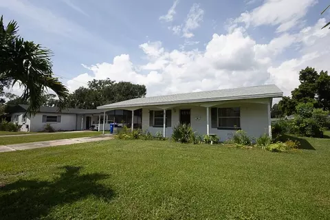619 Young Pl, Lakeland, FL 33803