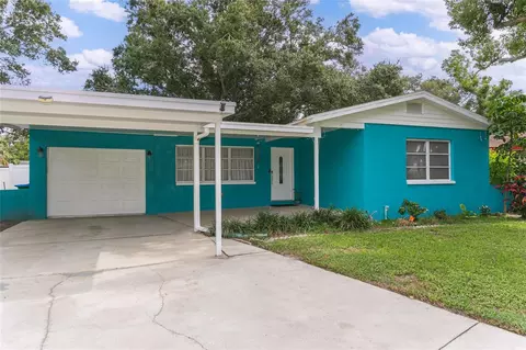10474 Kumquat Ln, Seminole, FL 33772