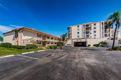 6051 Sun Blvd #605, Saint Petersburg, FL 33715