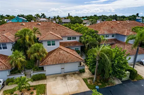 903 Pinellas Bayway S #104, Tierra Verde, FL 33715