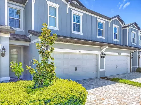 11241 Beach Walk Way NE, Saint Petersburg, FL 33716