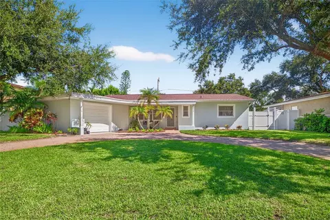 8311 40th Ave N, Saint Petersburg, FL 33709