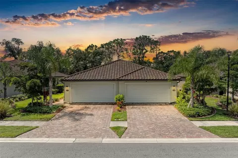 12115 Amica Loop, Venice, FL 34293