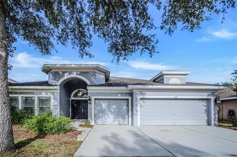 8635 Creedmoor Ln, New Port Richey, FL 34654