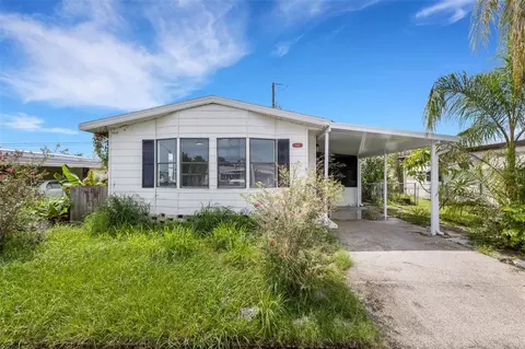 918 49th Ave W, Bradenton, FL 34207