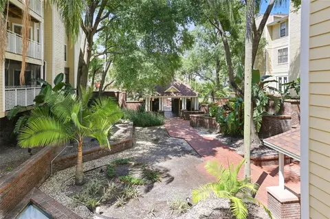 1000 W Horatio St #126, Tampa, FL 33606