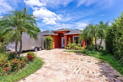 4907 Carlyle Rd, Tampa, FL 33615