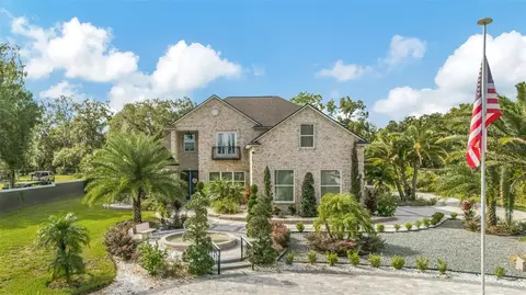 416 W Socrum Loop Rd, Lakeland, FL 33809