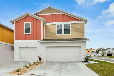 3706 King Hill Dr, Haines City, FL 33844