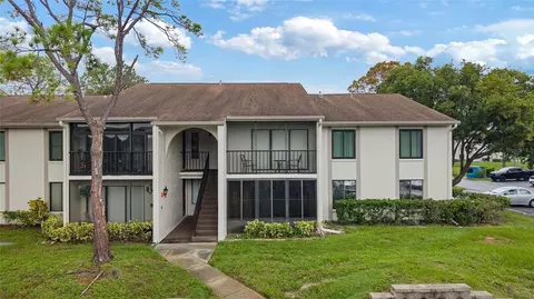 2699 Pine Ridge Way E #H1, Palm Harbor, FL 34684
