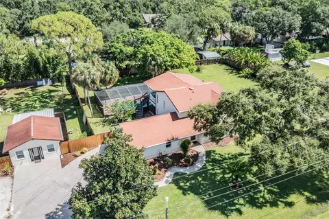9517 W Flora St, Tampa, FL 33615