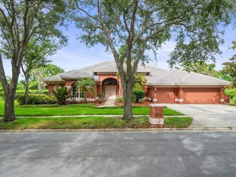 7303 Sawgrass Point Dr N, Pinellas Park, FL 33782