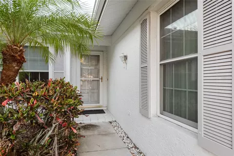 4140 Castlewood Dr, Holiday, FL 34691