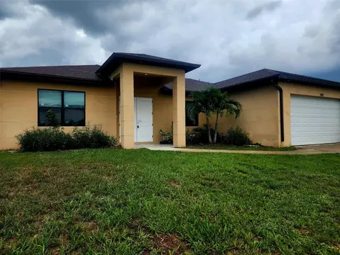1209 NW 20th St, Cape Coral, FL 33993