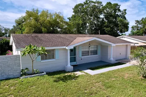 5834 Appletree Rd, Holiday, FL 34690