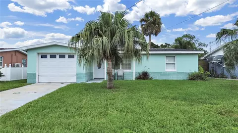 13404 Neptune Dr, Hudson, FL 34667
