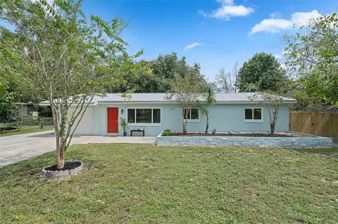 5028 Cardinal Dr, Dade City, FL 33523