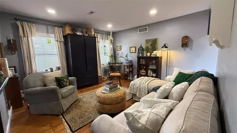 Living - 5804 10th St, Zephyrhills, FL 33542 photo 1 of 1