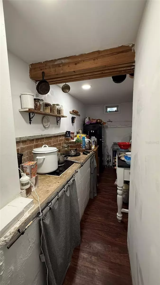 Kitchen - 5804 10th St, Zephyrhills, FL 33542 photo 3 of 3