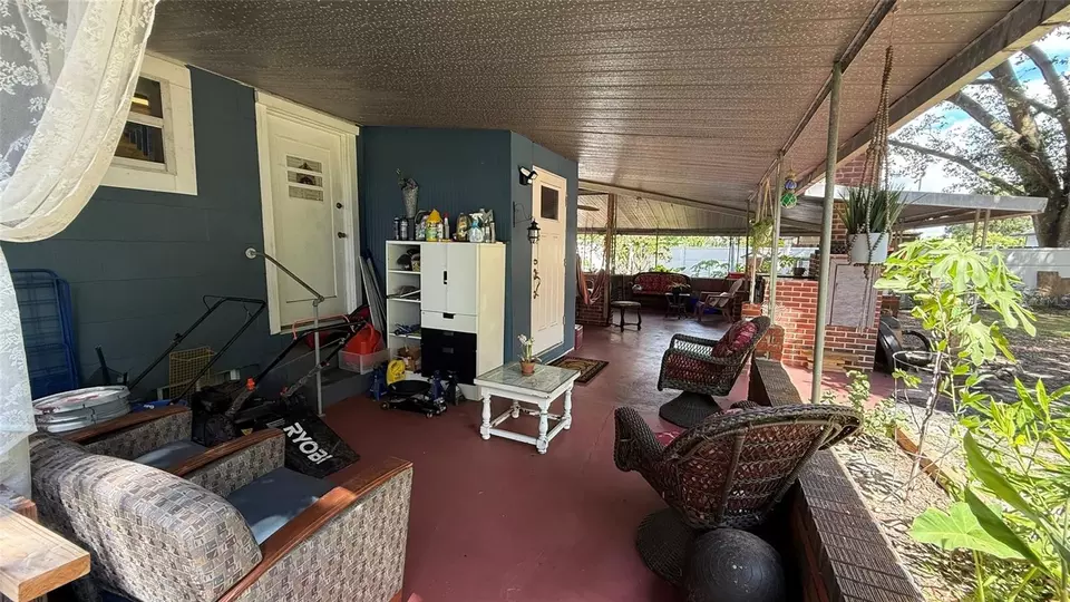Exterior - 5804 10th St, Zephyrhills, FL 33542 photo 7 of 11