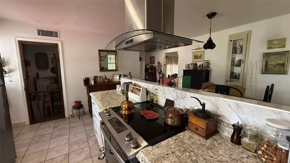 Kitchen - 5804 10th St, Zephyrhills, FL 33542 photo 2 of 3