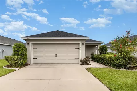216 St Georges Cir, Eagle Lake, FL 33839