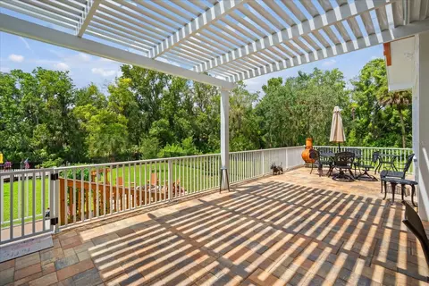Exterior - 8317 Alafia Pointe Dr, Riverview, FL 33578 photo 7 of 11