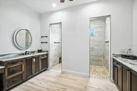 Bath - 8317 Alafia Pointe Dr, Riverview, FL 33578 photo 1 of 5