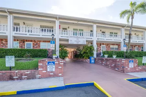 4746 Azalea Dr #107, New Port Richey, FL 34652