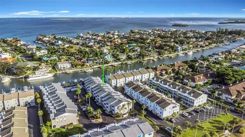 745 Pinellas Bayway S #207, Tierra Verde, FL 33715