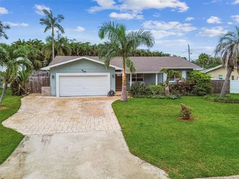 2961 Fountainhead Dr, Largo, FL 33770