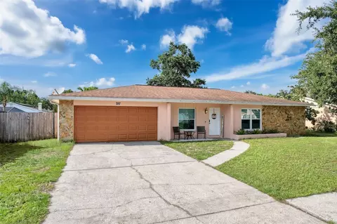 757 Caliente Dr, Brandon, FL 33511